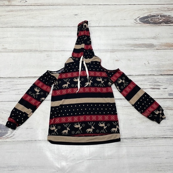 Miss U Sweater Womens Small Black Red NWT Winter Christmas Cold Shoulder Knit - Picture 11 of 14